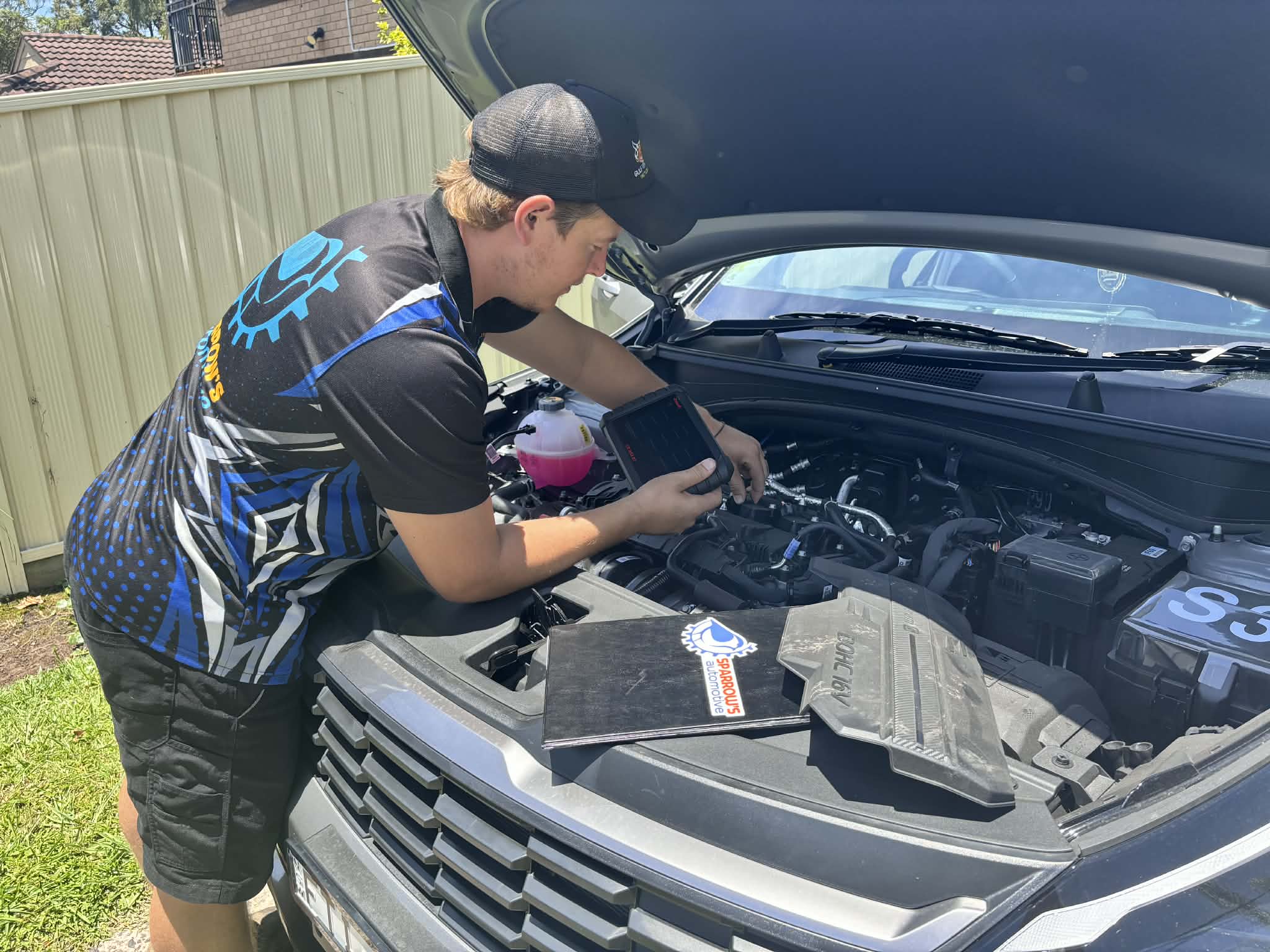 Mobile mechanic using advanced diagnostic technology for accurate fault finding on a vehicle on the Central Coast NSW